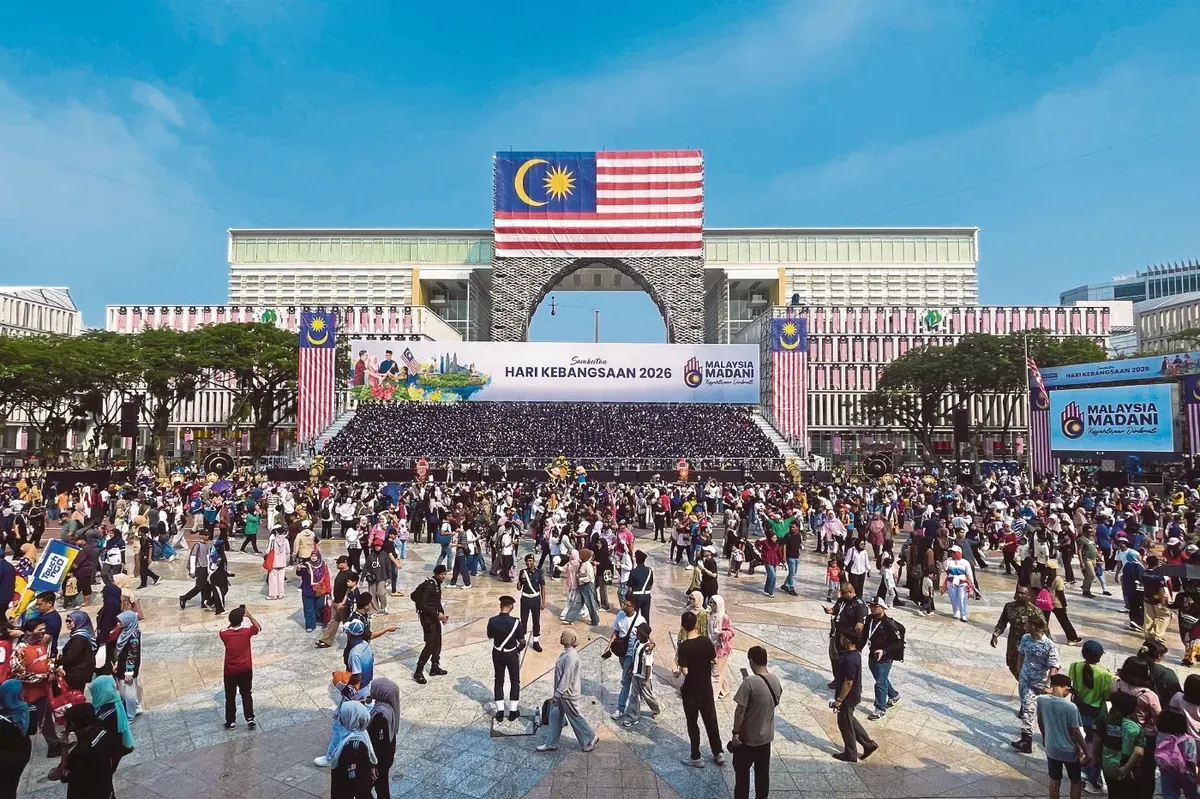 Malaysia Marks 69th National Day with 80,000 in Putrajaya